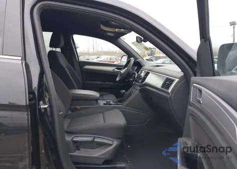 2020 Volkswagen Atlas Cross Sport 2.0T S z USA, uszkodzony, nr VIN 1V2GC2CA5LC204364